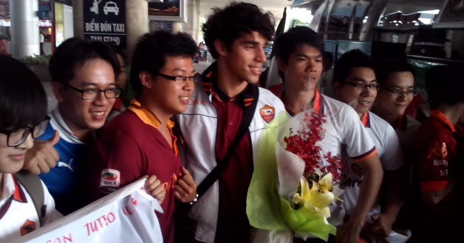 U19 AS Roma đã có mặt tại Việt Nam